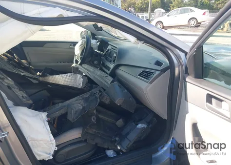 2015 Hyundai Sonata Se z USA, uszkodzony, nr VIN 5NPE24AF8FH185940